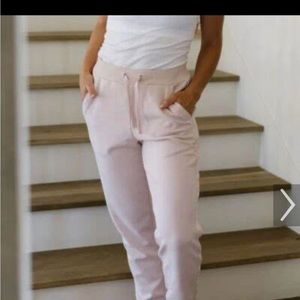 Pink, Zyia joggers baby pink !